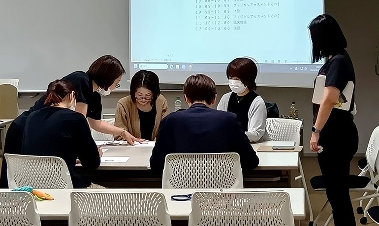 第10回日本NP学会学術集会入り口での記念写真
