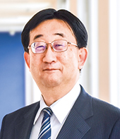薬学部長 八木教授プロフィール画像